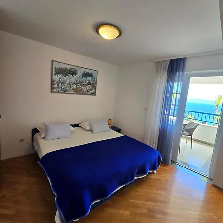 Pensjonat Lux 3*
