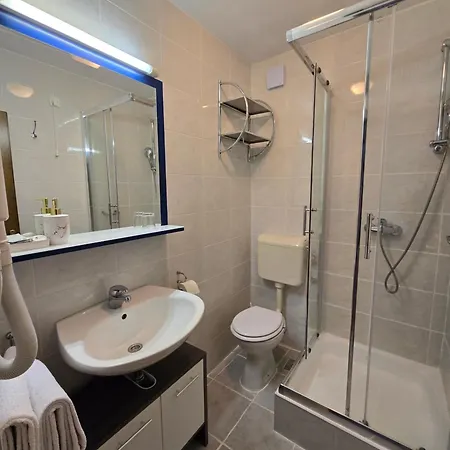 Πανσιόν Lux 3*